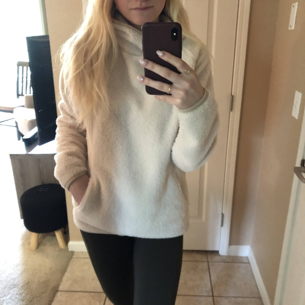 North Face Fluffy Sweater